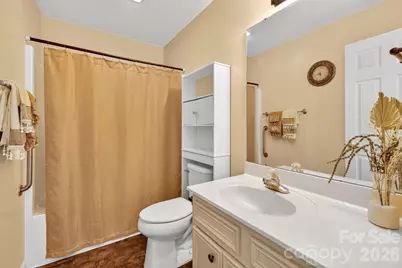 1425 Farmington Hills Drive, Conover, NC 28613 - Photo 20