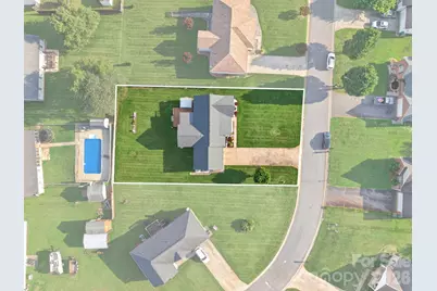 1425 Farmington Hills Drive, Conover, NC 28613 - Photo 28