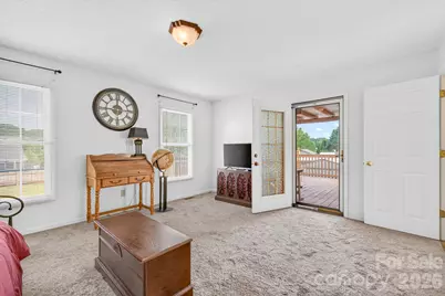 1425 Farmington Hills Drive, Conover, NC 28613 - Photo 16