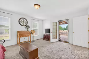 1425 Farmington Hills Dr, Conover, NC 28613 - Photo 16