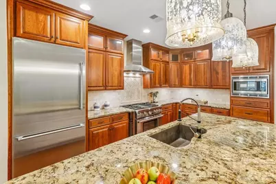 5125 Pansley Drive, Charlotte, NC 28226 - Photo 6