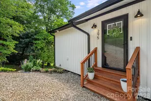 295 Penland St, Clyde, NC 28721 - Photo 6