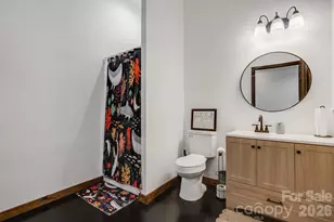 295 Penland St, Clyde, NC 28721 - Photo 26
