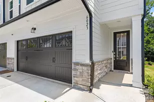 6023 Corbin Woods Ct, Charlotte, NC 28226 - Photo 4