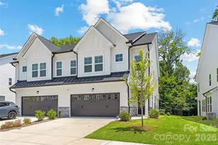 6023 Corbin Woods Ct, Charlotte, NC 28226 - Photo 2