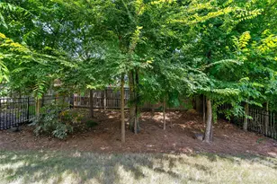 6023 Corbin Woods Ct, Charlotte, NC 28226 - Photo 44