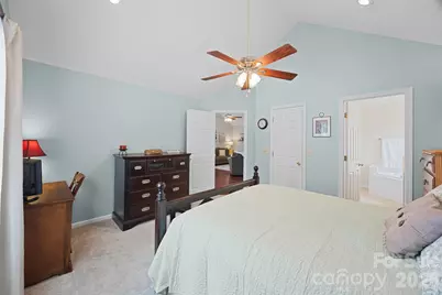 808 Chipmeadow Lane, York, SC 29745 - Photo 14