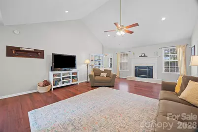 808 Chipmeadow Lane, York, SC 29745 - Photo 6