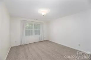 602 Hidden Springs Dr, Asheville, NC 28804 - Photo 26