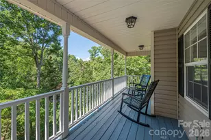 602 Hidden Springs Dr, Asheville, NC 28804 - Photo 6
