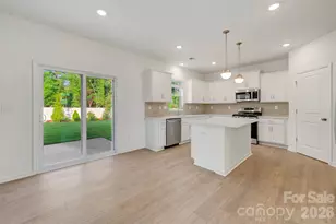 512 Willoughby Pk Dr, Monroe, NC 28112 - Photo 10