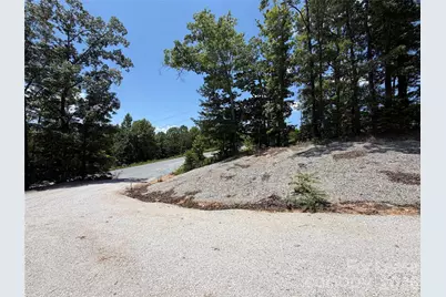 11058 US 221 Highway, Marion, NC 28752 - Photo 2