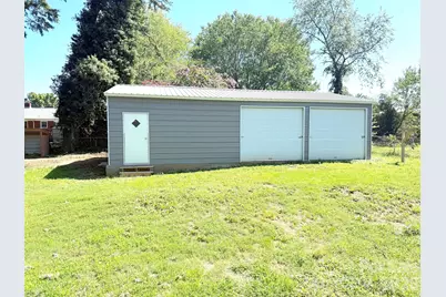 1317 Meadowbrook Circle, Salisbury, NC 28144 - Photo 2