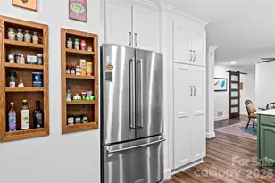 1889 Faculty Dr, Winston Salem, NC 27106 - Photo 8