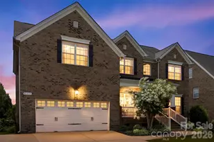 422 Deer Brush Ln, Waxhaw, NC 28173 - Photo 1