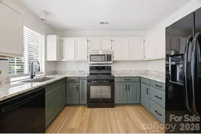 8313 Houndstooth Drive, Charlotte, NC 28227 - Photo 24