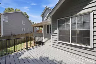 8313 Houndstooth Dr, Charlotte, NC 28227 - Photo 34