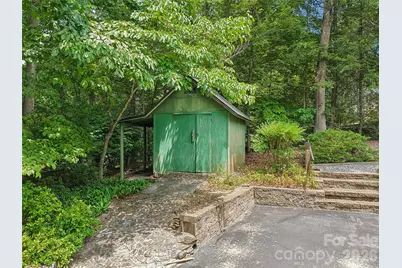 1 Bridle Path Court, Hendersonville, NC 28791 - Photo 38