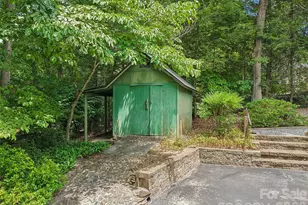 1 Bridle Path Ct, Hendersonville, NC 28791 - Photo 38
