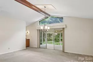 1 Bridle Path Ct, Hendersonville, NC 28791 - Photo 12