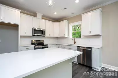 1721 Balfour Lane, Charlotte, NC 28216 - Photo 6