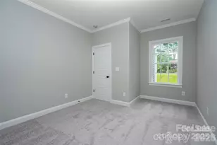 1721 Balfour Ln, Charlotte, NC 28216 - Photo 8