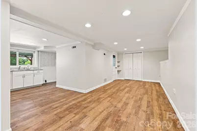 14 E Indiana Avenue, Asheville, NC 28806 - Photo 18