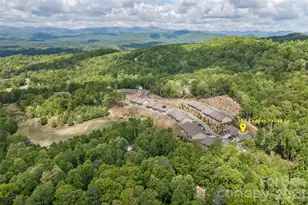 157 Copper Vly Ln, Hendersonville, NC 28739 - Photo 2