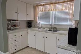 507 E 10th St, Kannapolis, NC 28083 - Photo 18