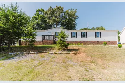 308 Forest Hollow Drive, Statesville, NC 28677 - Photo 2