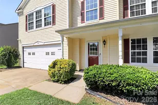209 Farm Springs Dr, Mount Holly, NC 28120 - Photo 2