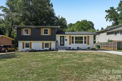 3414 Winterfield Place, Charlotte, NC 28205 - Photo 1