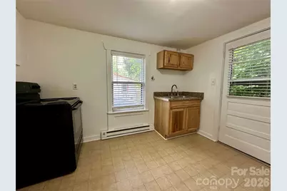 4 Arbutus Road, Asheville, NC 28805 - Photo 8