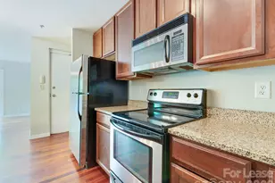 3729 Picasso Court, Charlotte, NC 28205 - Photo 8