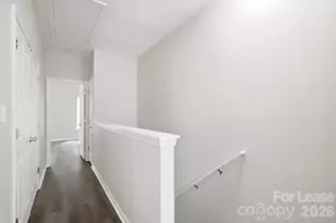 614 E 9th St, Charlotte, NC 28202 - Photo 24