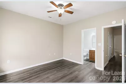 614 E 9th Street, Charlotte, NC 28202 - Photo 28