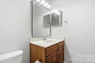 614 E 9th St, Charlotte, NC 28202 - Photo 30