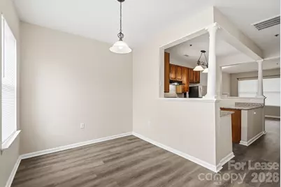 614 E 9th Street, Charlotte, NC 28202 - Photo 18