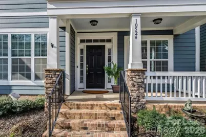 10524 Royal Winchester Drive, Charlotte, NC 28227 - Photo 2