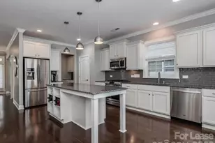 10524 Royal Winchester Dr, Charlotte, NC 28227 - Photo 10