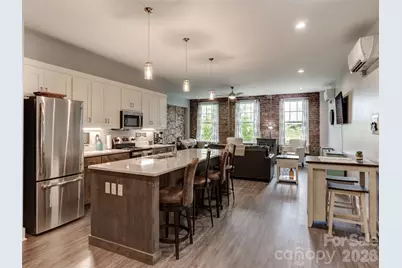 425 & 427 N Main Street, Hendersonville, NC 28792 - Photo 30