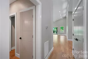 133 Welcome St, Brevard, NC 28712 - Photo 4