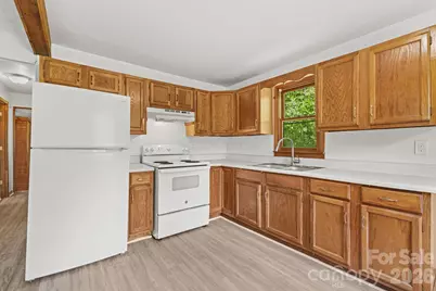 6115 Skyland Drive, Sylva, NC 28779 - Photo 10