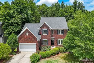 8505 Tintinhull Ln, Waxhaw, NC 28173 - Photo 4