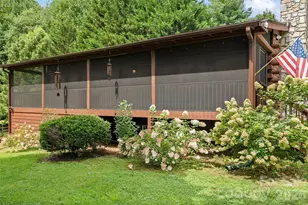 729 Joe Carver Rd, Waynesville, NC 28785 - Photo 2