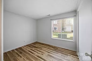 9505 University Terrace Dr, Charlotte, NC 28262 - Photo 16