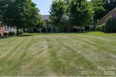 3790 Sarazen Court NE #5, Conover, NC 28613 - Photo 2