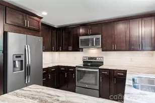 82 Sunburst Dr, Waynesville, NC 28786 - Photo 10