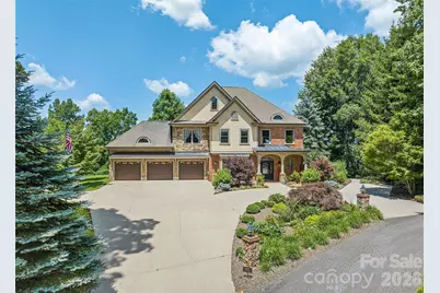 106 Coyote Ridge, Maggie Valley, NC 28751 - Photo 2