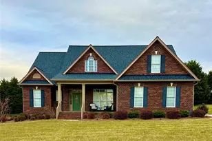 722 Cedar Hill Dr, Shelby, NC 28152 - Photo 1